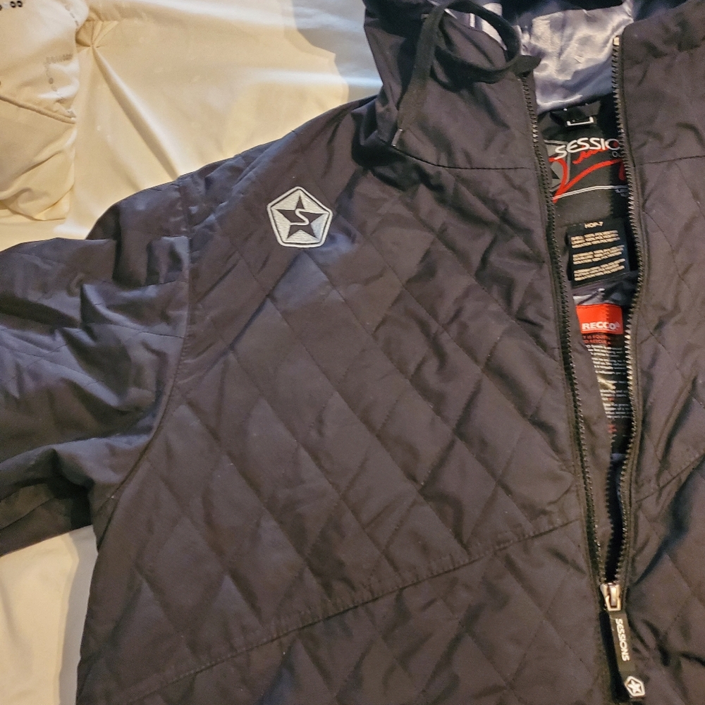 Winter jacket - Picture 4 of 5